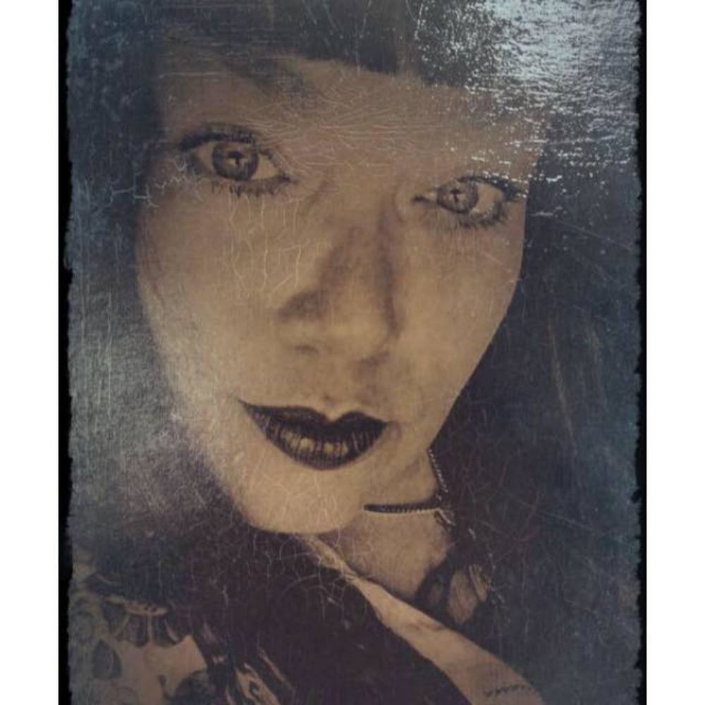 Meet your Posher, Angelique